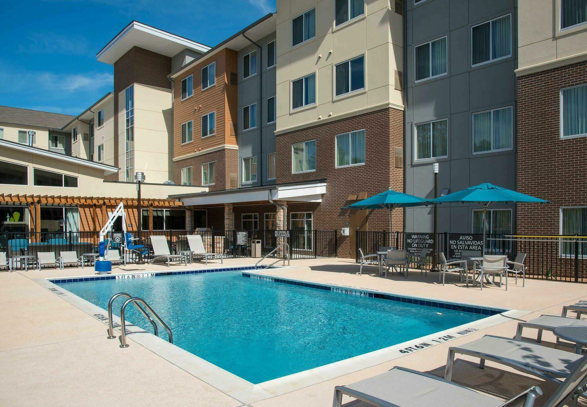 Residence Inn By Marriott Houston City Place Spring Exterior photo